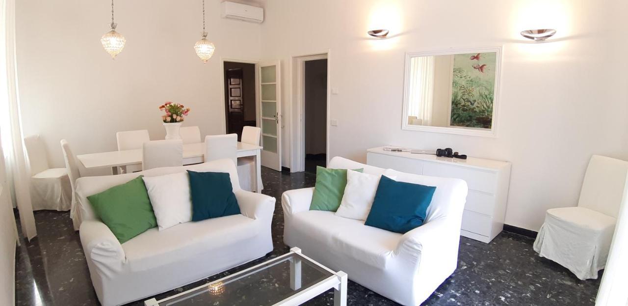 Aquarium By The Sea Apartment Levanto Exterior photo