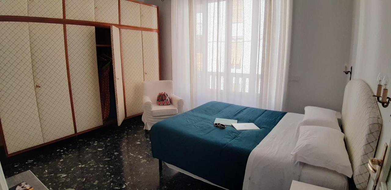Aquarium By The Sea Apartment Levanto Exterior photo