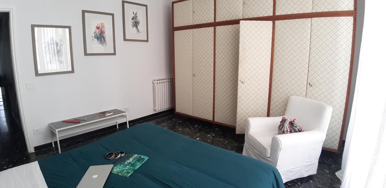Aquarium By The Sea Apartment Levanto Exterior photo