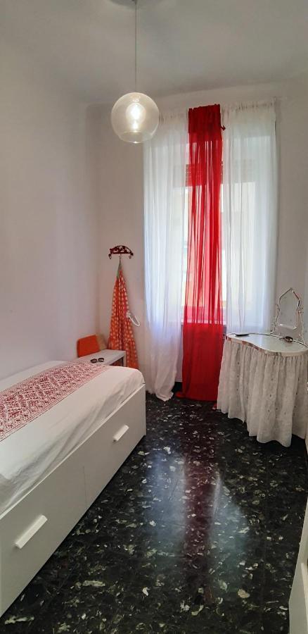 Aquarium By The Sea Apartment Levanto Exterior photo
