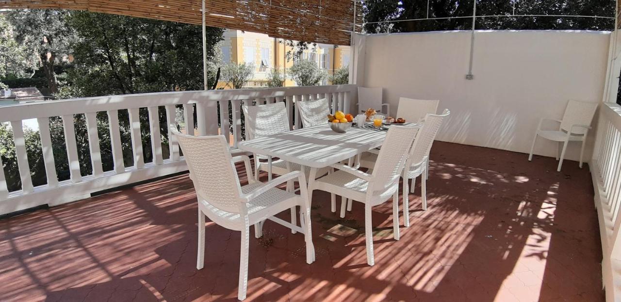 Aquarium By The Sea Apartment Levanto Exterior photo