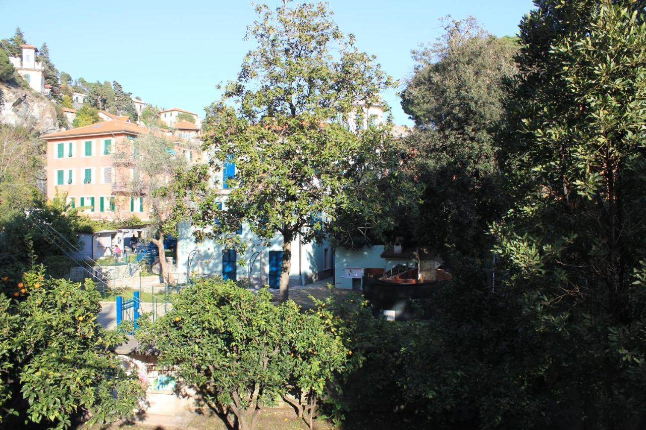 Aquarium By The Sea Apartment Levanto Exterior photo